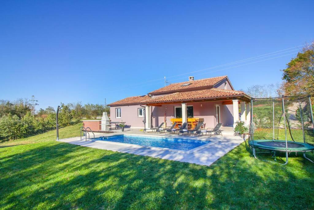 Villa Modern House With Private Pool à Žminj Extérieur photo